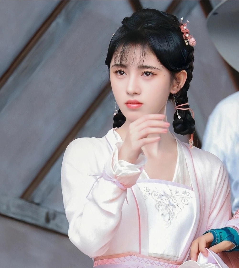 《花月的小李与马丁杀手》首张曝光预告将于今年10月6日在北美上映